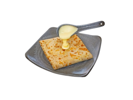 Блин со сгущенным молоком